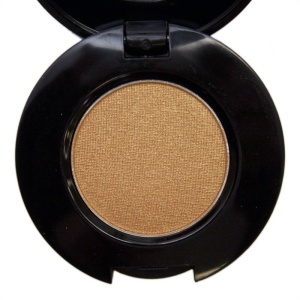 gold eyeshadow