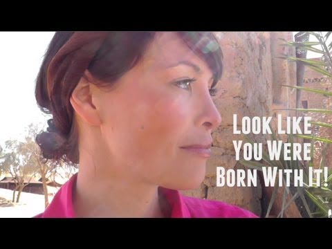 No-Makeup Makeup: Natural Look Tutorial from the Sahara Desert - Best Travel Makeup